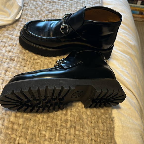 Gucci Women’s Ankle boot w/ Horsebit - Picture 7 of 10